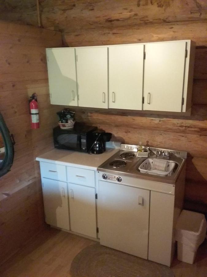 Wells Gray Guest Ranch Otel Clearwater Dış mekan fotoğraf